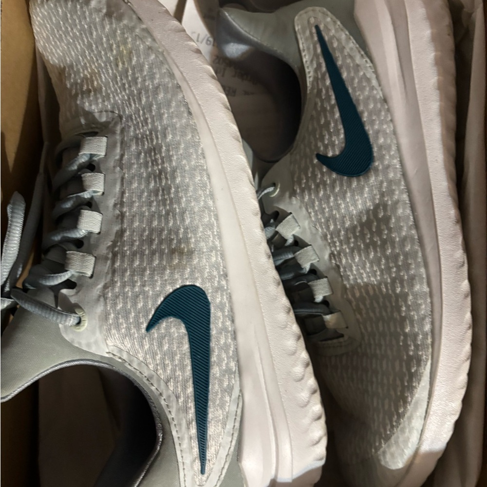 Nike Gray and Teal Athletic Shoes - Picture 4 of 5
